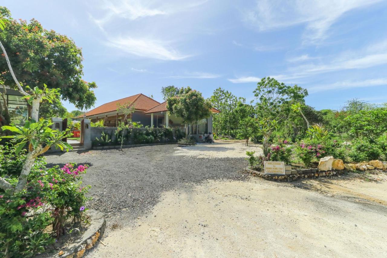 Manik Homestay Uluwatu Exteriör bild